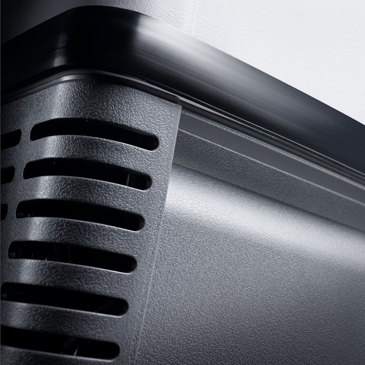 Автохолодильник компрессорный Dometic CDF 16