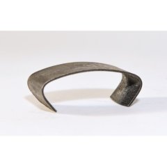 Прижим д. 822